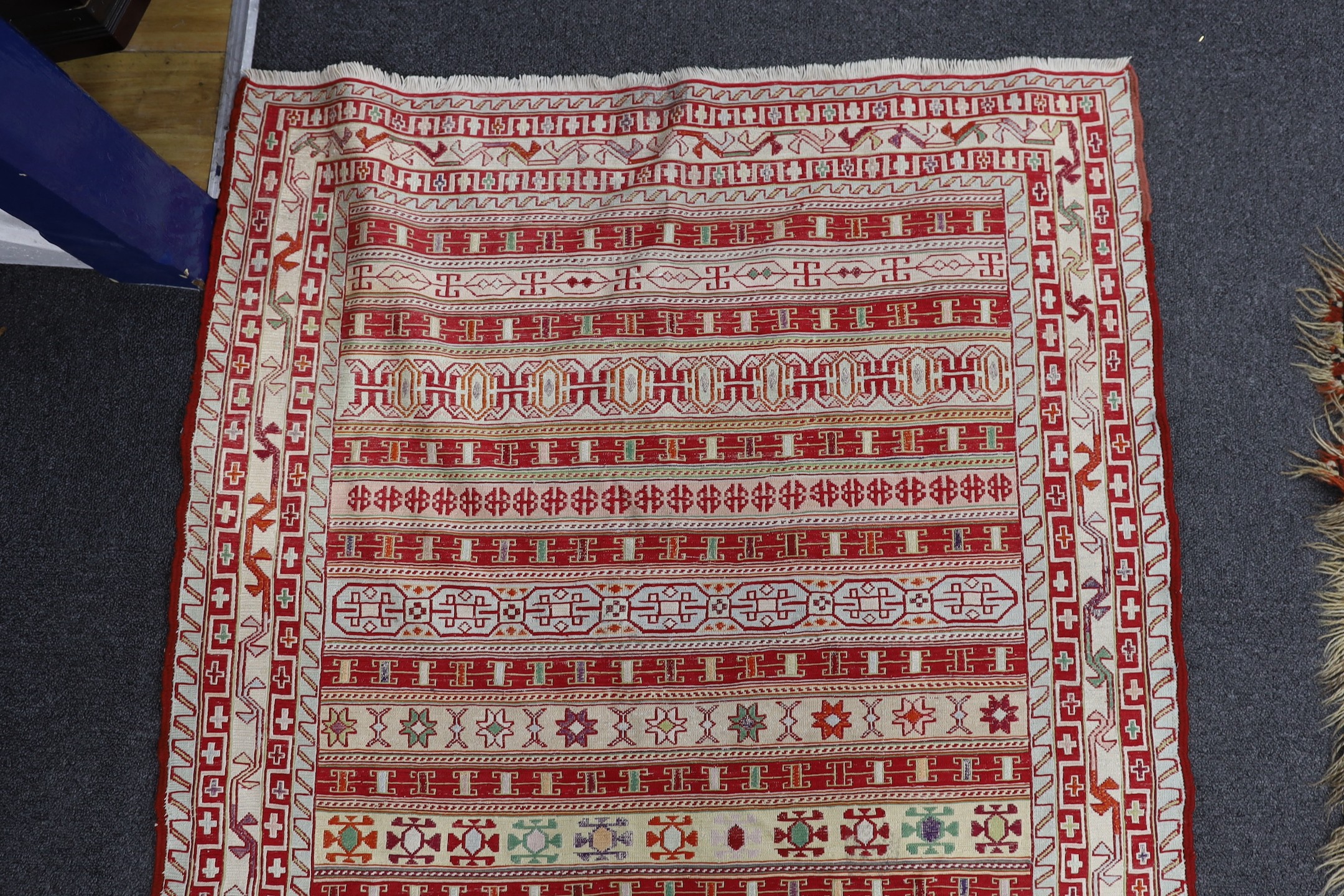 A Soumak part silk rug, 140 x 96cm
